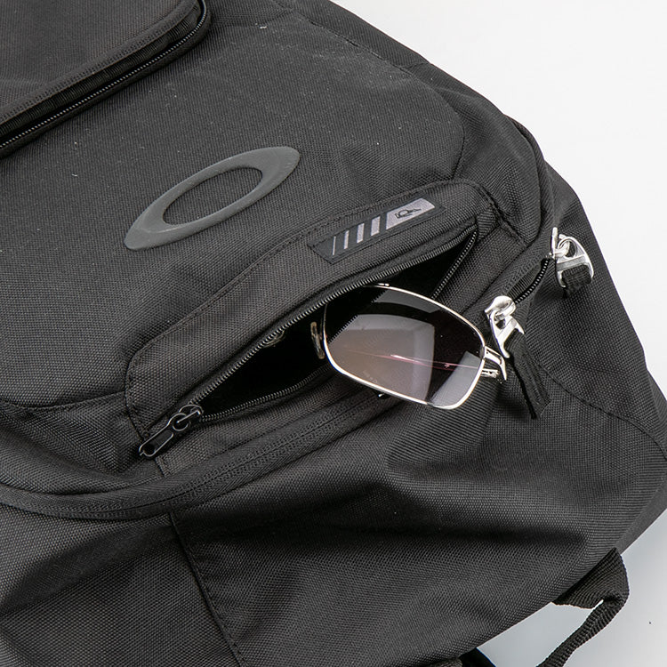 Oakley® Enduro 22L Backpack